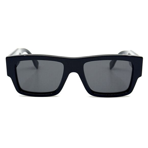 New, FENDI Sunglasses FE40118I 01A Authentic - Picture 3 of 12
